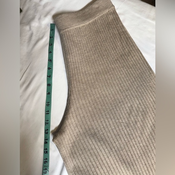 THE DROP Khaki ribbed knit wide leg pants size L - Picture 10 of 11